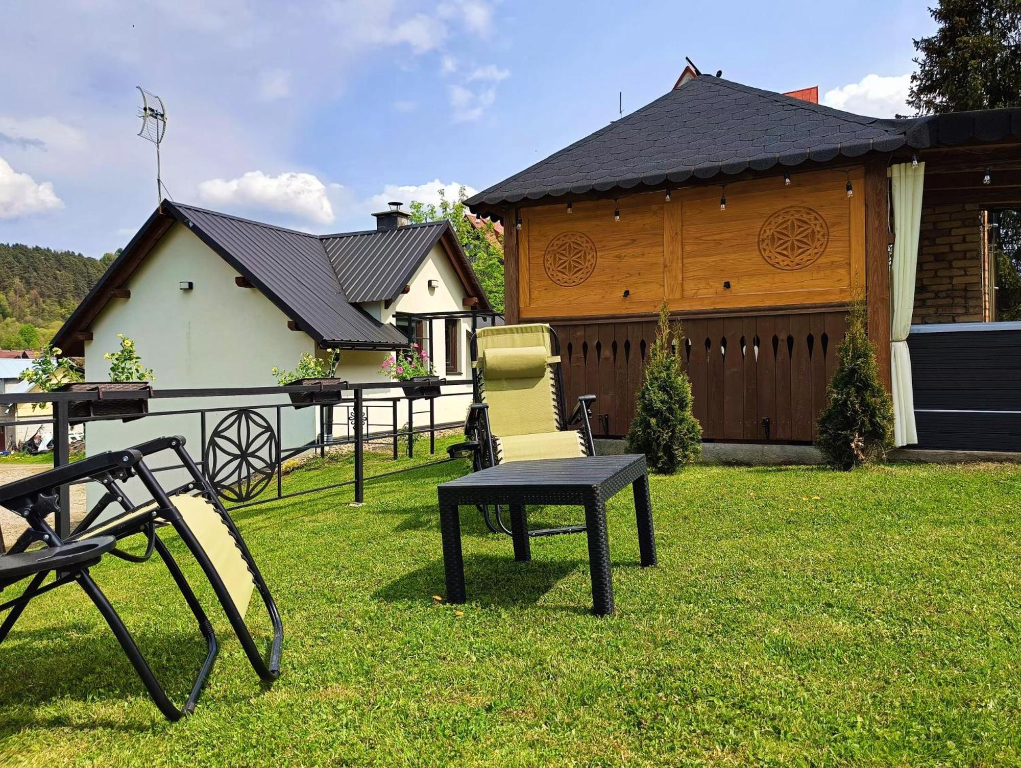 Pokoje I Apartamenty U Sabiny - Dostep Do Jacuzzi Tylko W Wybranych Opcjach Sprawdz Ponizej Szczegoly Rezerwacji Szczawnica Esterno foto