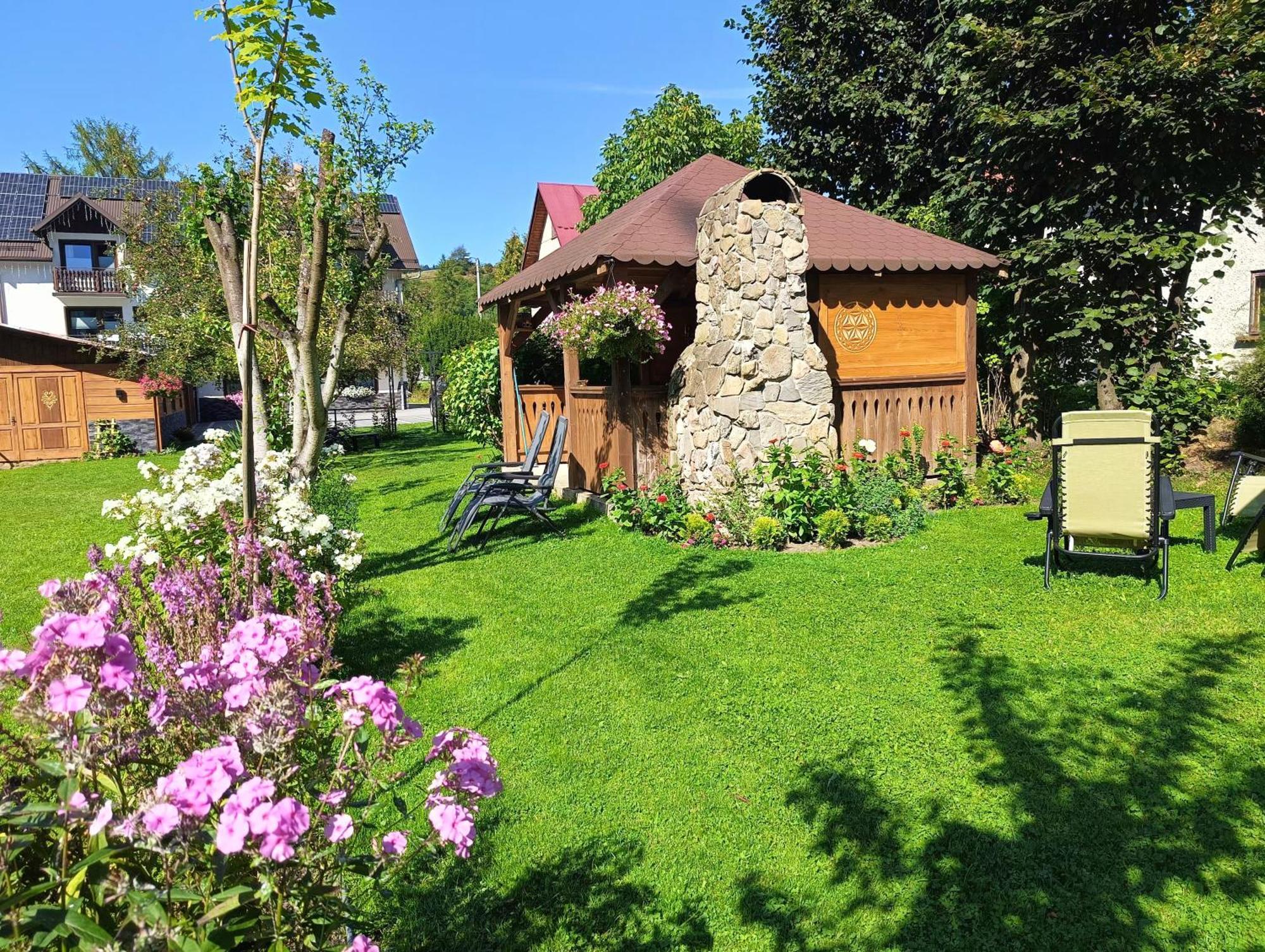 Pokoje I Apartamenty U Sabiny - Dostep Do Jacuzzi Tylko W Wybranych Opcjach Sprawdz Ponizej Szczegoly Rezerwacji Szczawnica Esterno foto